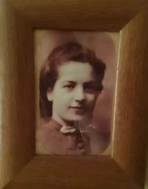 Бородина-Радвил Ольга Ивановна (1923).jpg