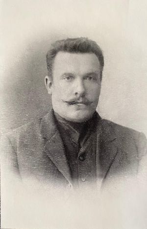 Саленек Григорий Михайлович (1877).jpg