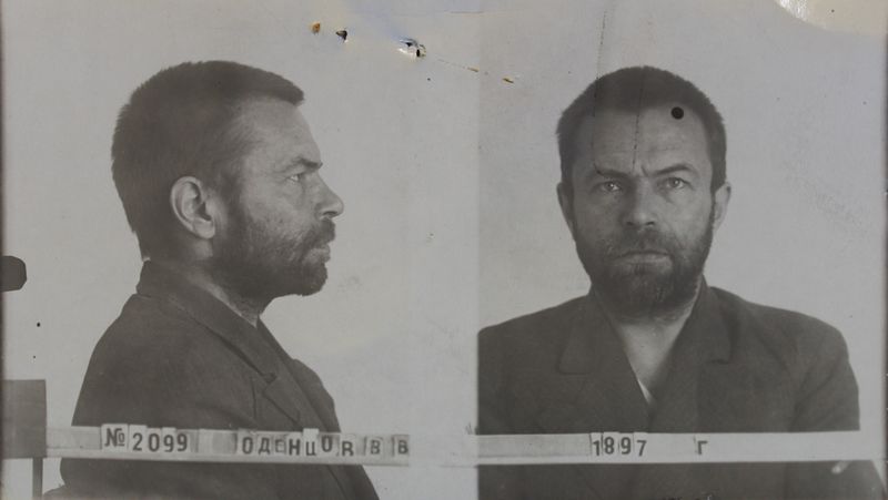 Файл:Одинцов Вениамин Васильевич (1897).JPG