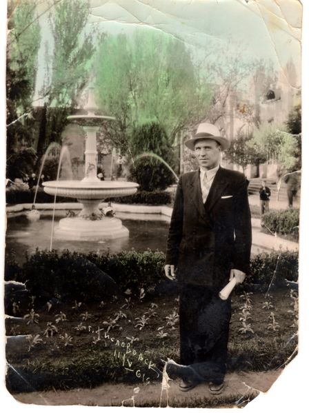 Файл:Кошкарев Тихон Иванович (1911).jpg