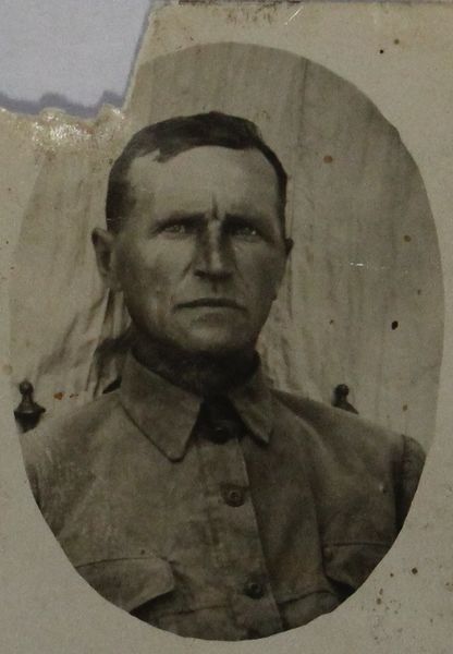 Файл:Ткаченко Федот Петрович (1881).JPG