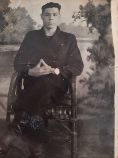 Файл:Усманов Узбяк Каюмович..jpg