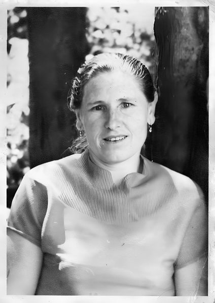 Файл:Григорян Елизавета Леонтьевна (1923).jpg