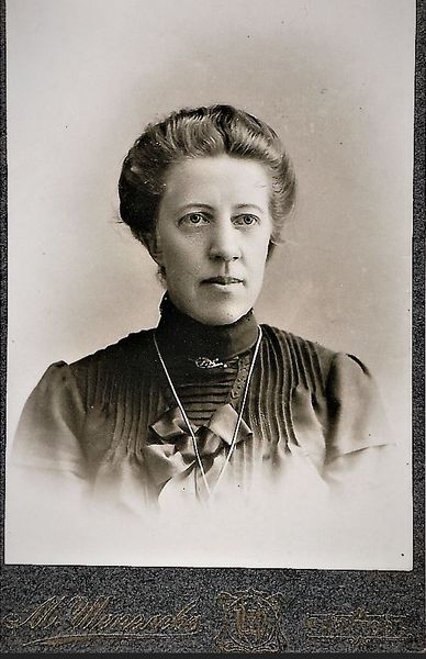 Файл:Квиринг Вильгельмина Петровна 1869.JPG