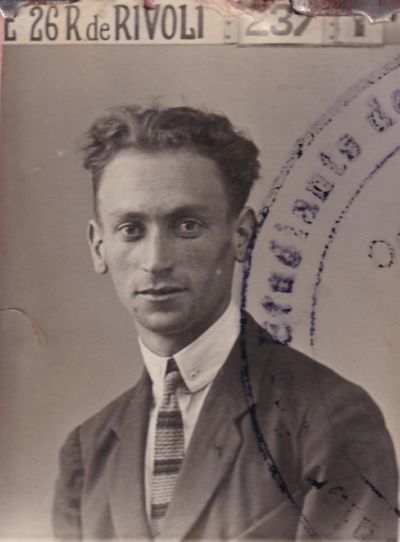 Mark France 1925 1200dpi 1.jpg