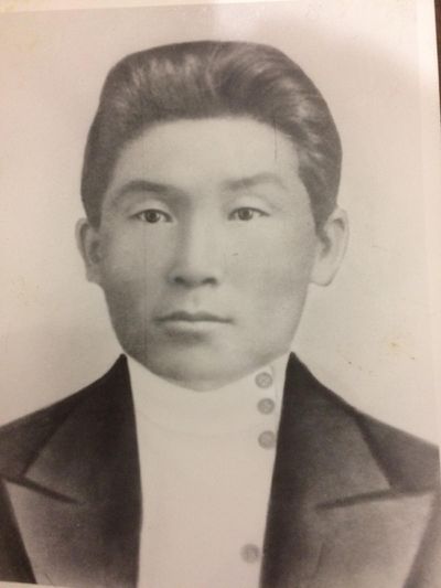 Фотография до ареста full.jpg