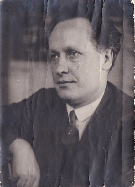 Файл:Розенталь Эдуард 1930е годы.jpg