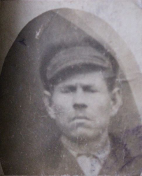 Файл:Браун Генрих Александрович (1913).JPG