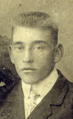 Белобородов Григорий Александрович (1888).jpg