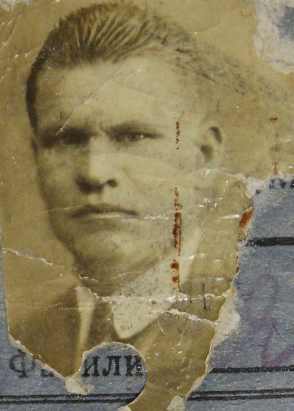 Файл:Яицкий Михаил Павлович (1903).JPG