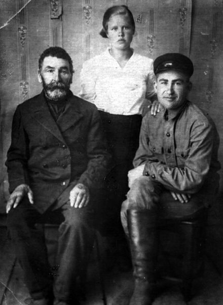 Файл:Медведев Владимир Анкиндинович (1913) 2.jpg