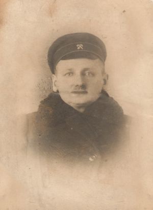 Ужган Рудольф Карлович (1888).jpg