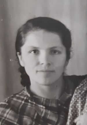 Ябс Тереза Александровна (1932).jpg