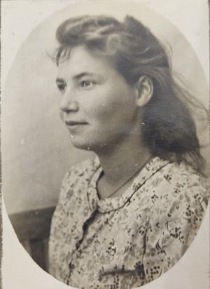 Граф Мина Яковлевна (1929).jpg