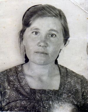 Райнгардт Каролина Фёдоровна (1923).jpg