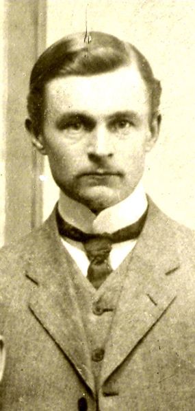 Файл:Пелтониеми Харитон Иофович (1882).jpg