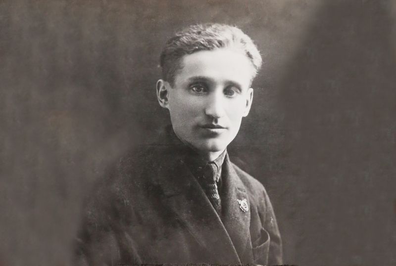 Файл:Тамарин Израиль Григорьевич (1903).jpg