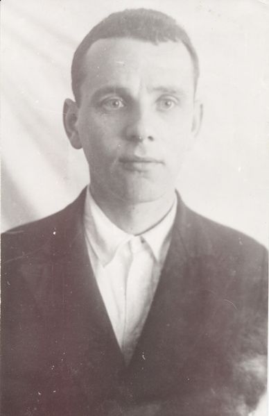 Файл:Гуссер Эгон Фридрихович (1919).jpg