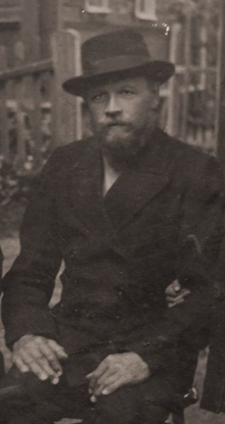 Файл:Тарасов Александр Иванович (1870).jpg