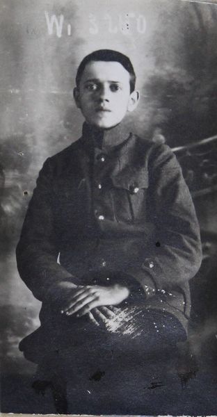 Файл:Каплан Мордух Израилевич (1900).JPG