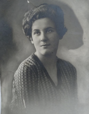 Иоффе Ирина Львовна (1915).png