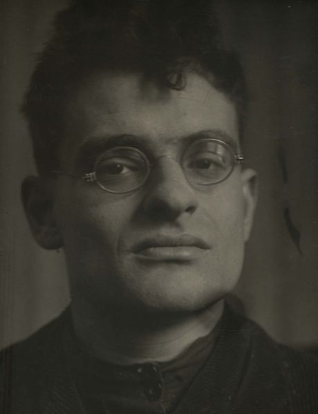 Файл:Волин Семен Львович (1909).jpg