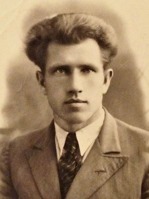 Лубышев Александр (1919).jpg