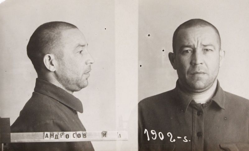 Файл:Андросов Иван Александрович (1902).JPG