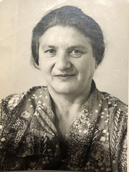 Файл:Чекалова Елена Николаевна (1927).jpeg