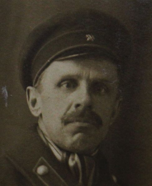 Файл:Карасев Андриан Сергеевич (1883).JPG