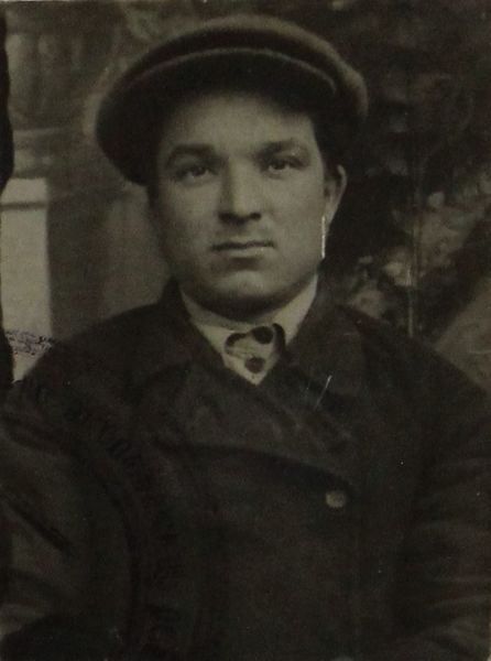 Файл:Кузовлев Василий Вуколович (1908).JPG