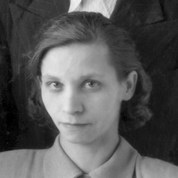 Файл:Ничикова З,В.1950.jpg