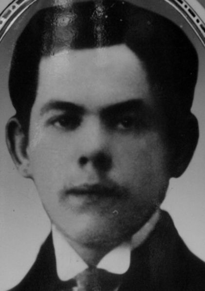 Файл:Грешников Иван Петрович (1896).jpg