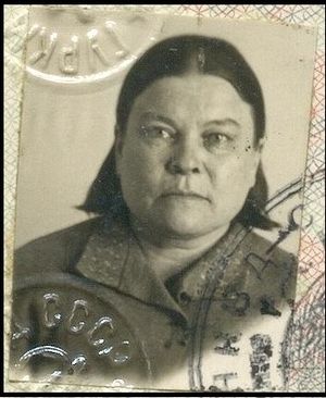 Карелова Мария Анисимовна (1893).jpg