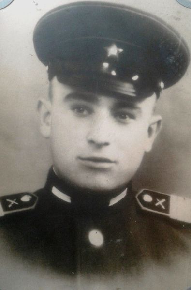 Файл:На службе.jpg