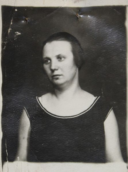 Файл:Пыленкова Евдокия Егоровна (1883).JPG