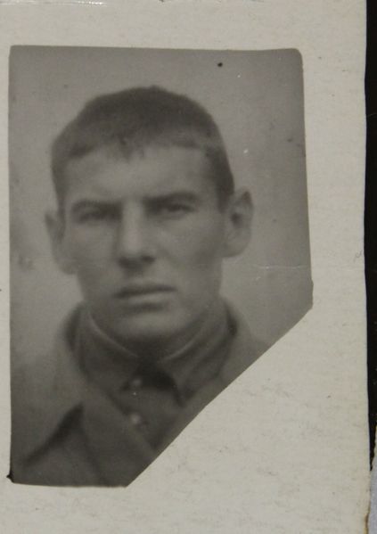 Файл:Скачков Сергей Семенович (1921).JPG