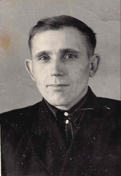 Файл:Муратов Иван Алексеевич (1921).PNG