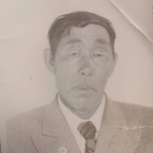 Очир-Горяев Убуш Эрдни-Горяевич (1929).jpg