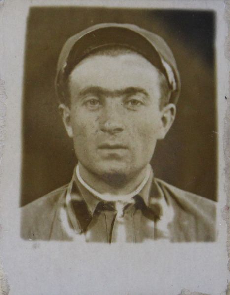 Файл:Погосян Граир Макарович-Маркарович (1910).JPG