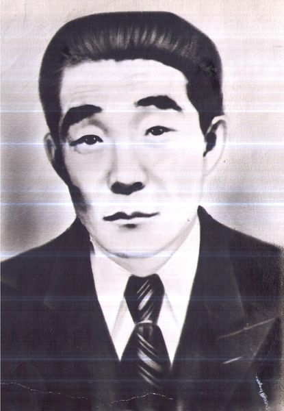 Файл:Басангов Бадма Костикович (1909).jpg