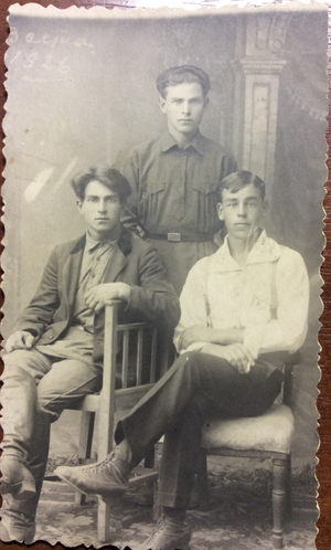 Из семейного архива.png