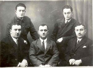 Apresov brothers 1930.jpg