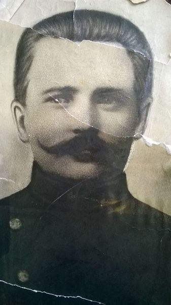 Файл:Дед Сергей.jpg