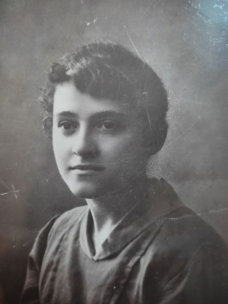 Файл:Казакевич Ревекка Вульфовна (1900).jpg