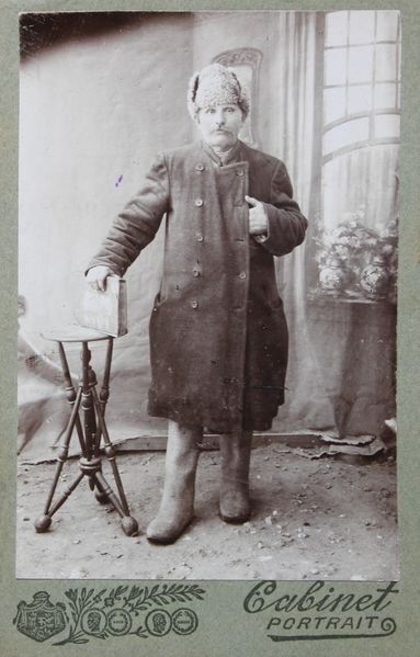 Файл:Фото из дела Титов НА.JPG