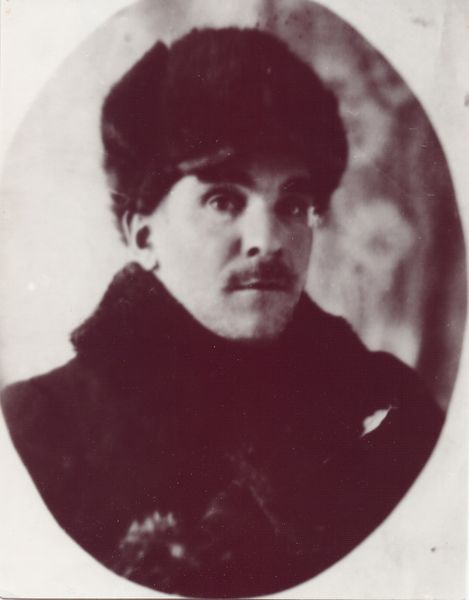 Файл:Безин Иван Яковлевич (1890) 1.jpg