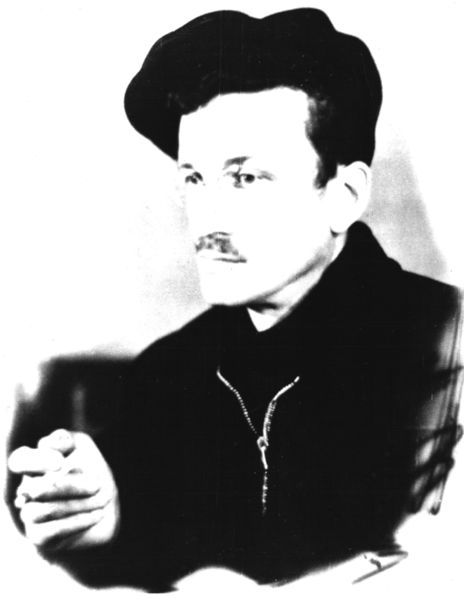 Файл:Погоня-Стефанович Юрий Федорович (1914) 1.jpg