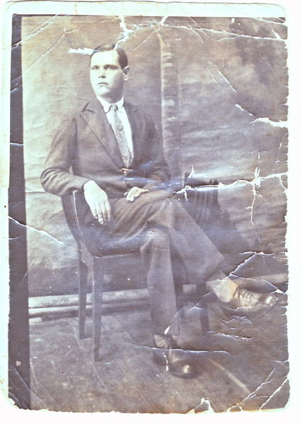 Файл:Сенкевич Матвей Адамович (1910) 1.jpg