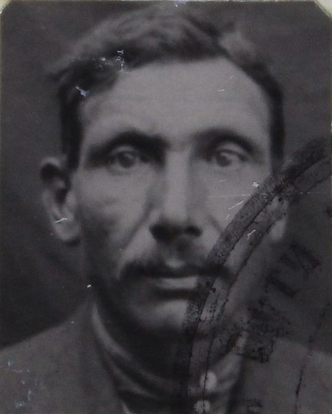 Файл:Милосердов Иван Романович (1892).JPG